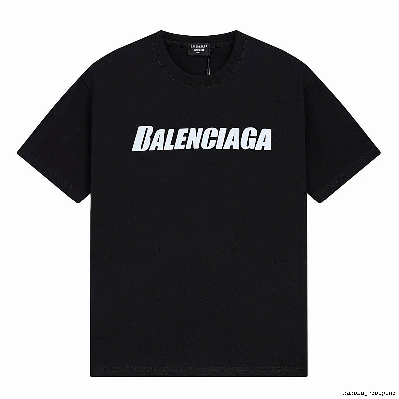 Balenciaga minimalist style black T-shirt