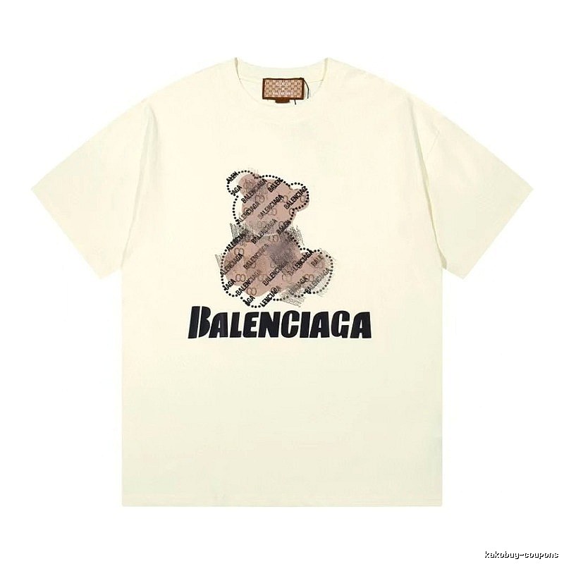 Balenciaga Trendy Off-white T-shirt with Bear Print
