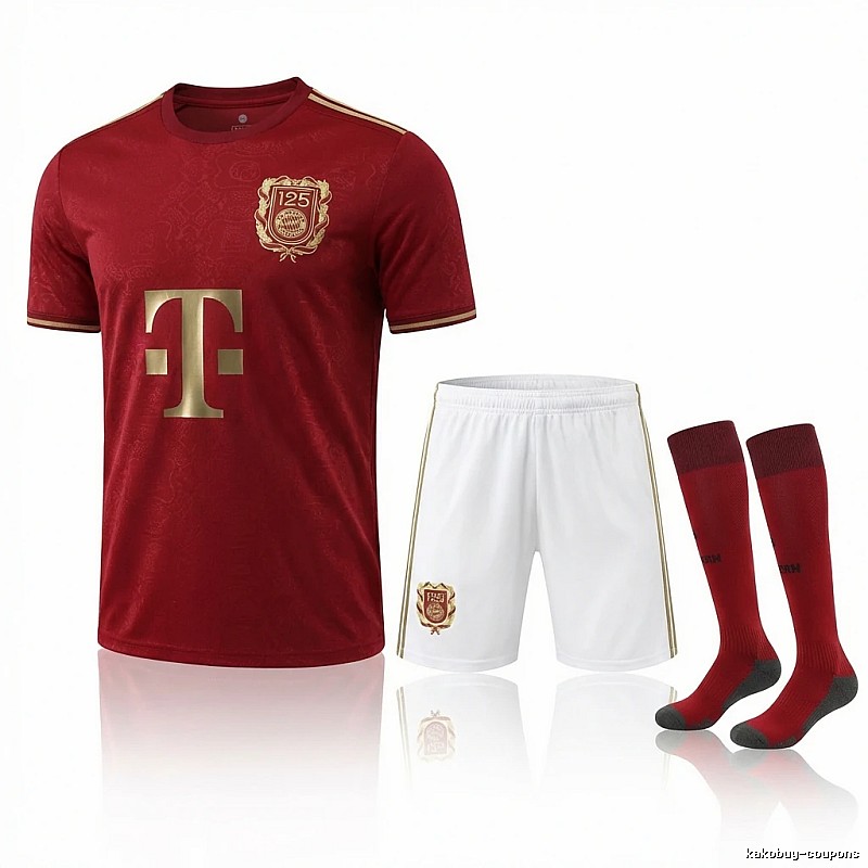 Bayern Munich red football kit