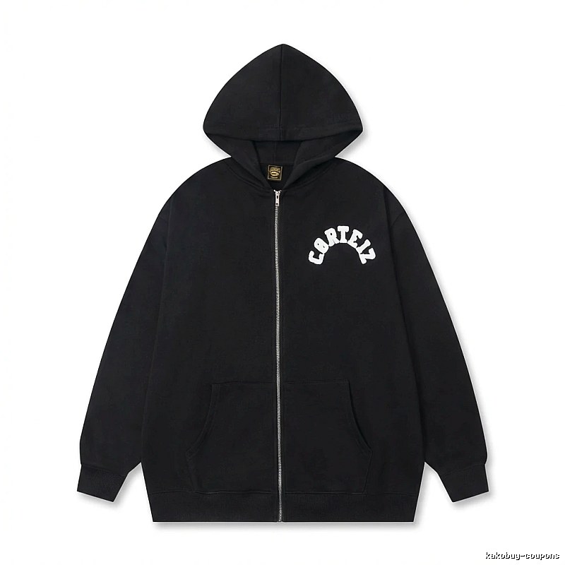 Corteiz street-style black hoodie
