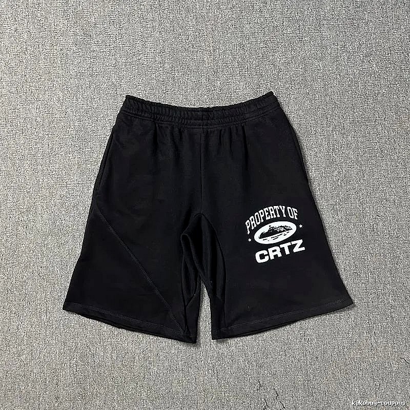 Corteiz trendy black shorts