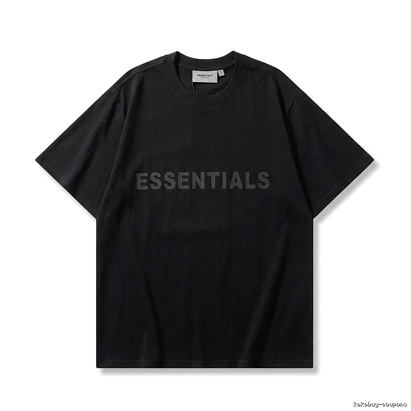 ESSENTIALS minimalist style black T-shirt