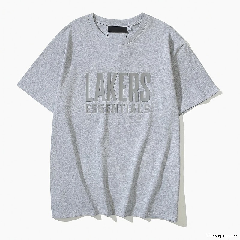 ESSENTIALS minimalist style grey T-shirt