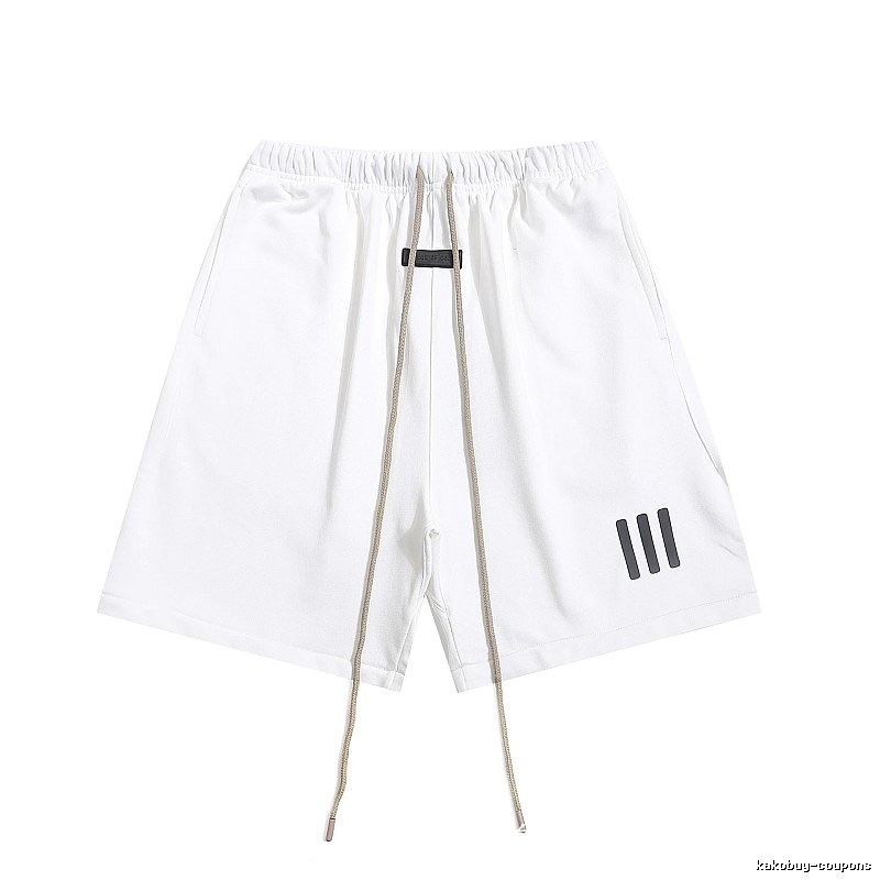 ESSENTIALS minimalist style white shorts