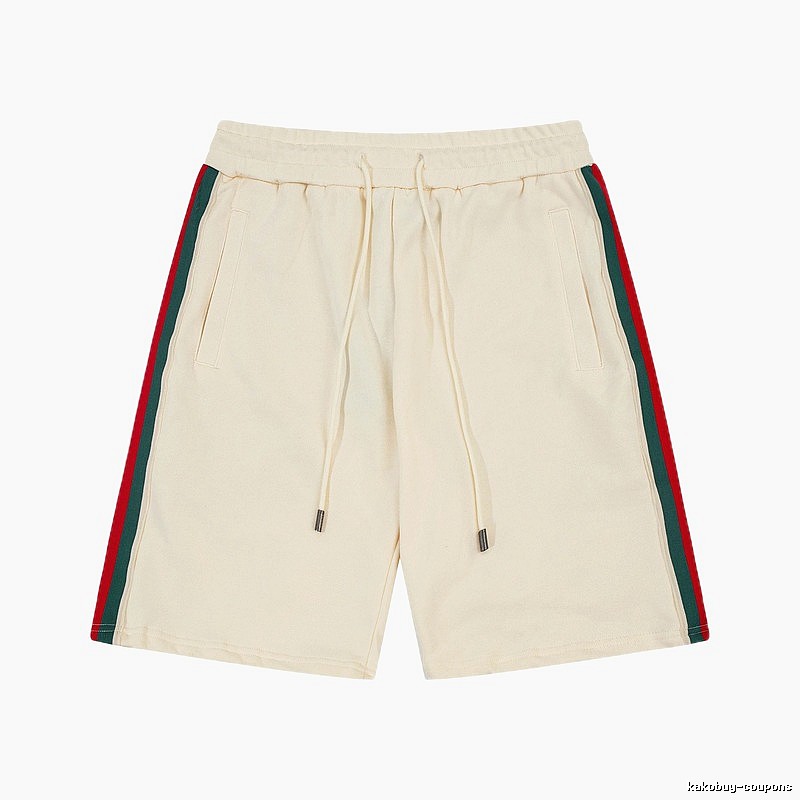 Gucci retro style off-white shorts