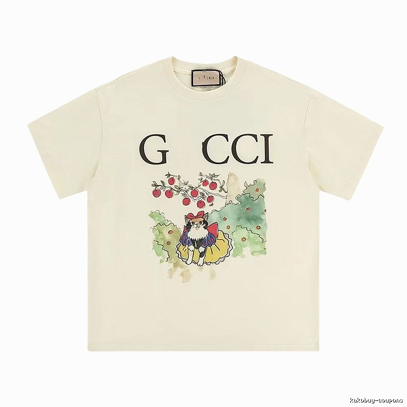 Gucci Vintage-Style Off-White Cat Print T-Shirt