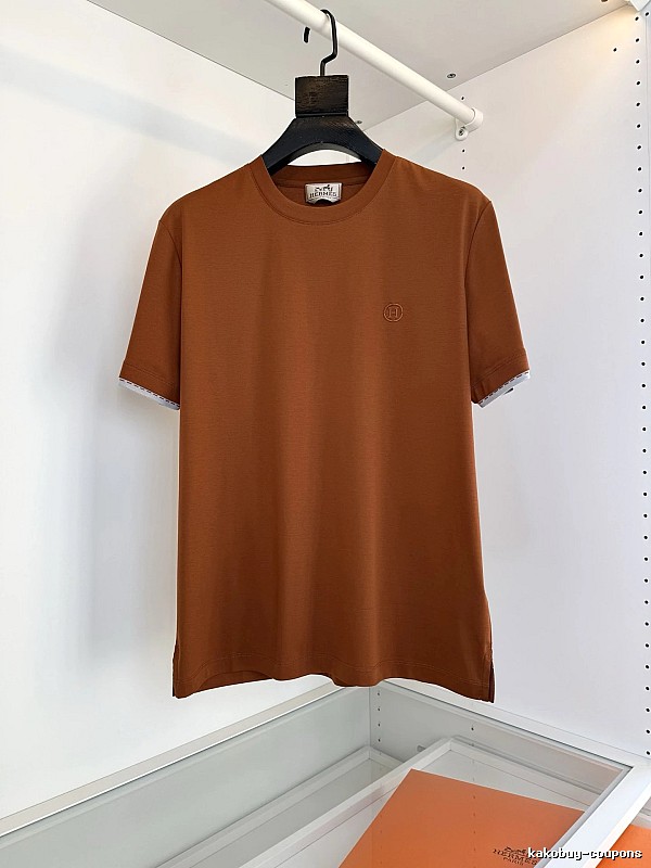Hermès minimalist style brown T-shirt