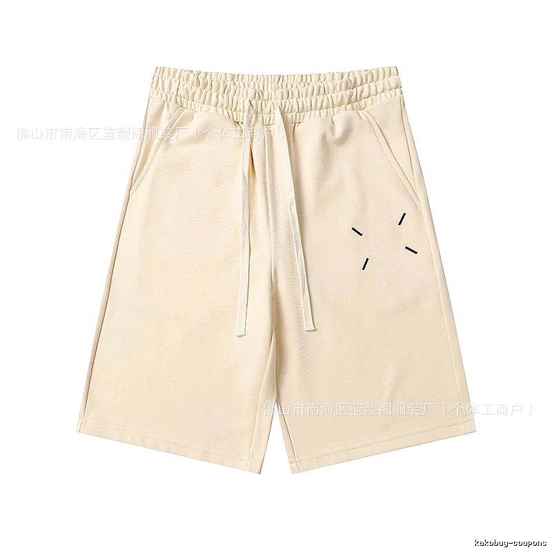 Maison Margiela minimalist style beige shorts