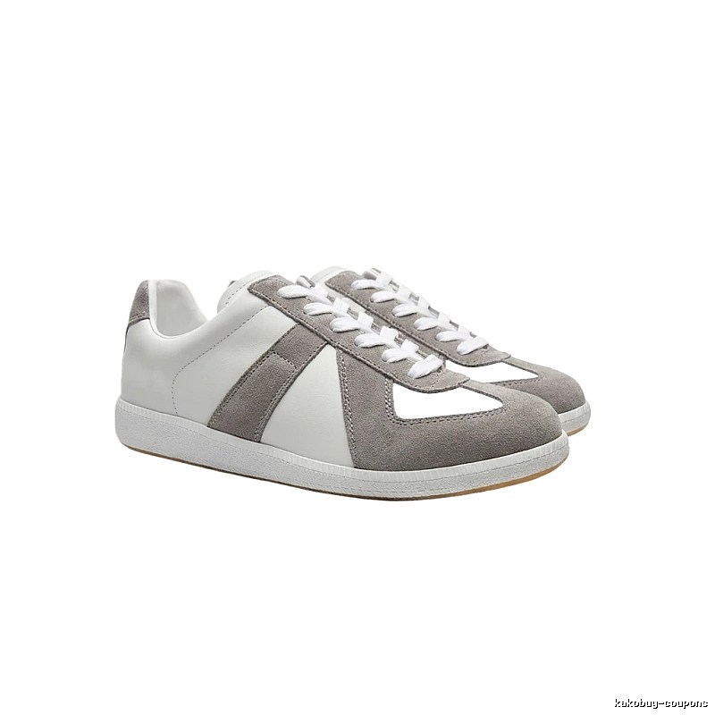 Maison Margiela retro-style grey sports shoes
