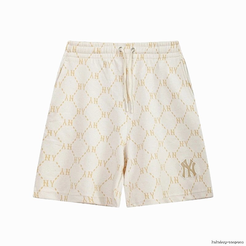 MLB full-print style off-white shorts