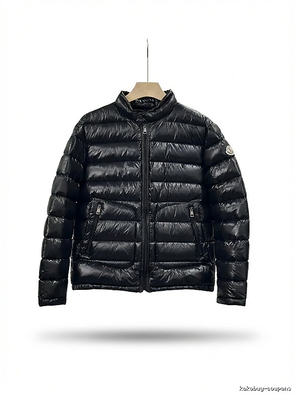 Moncler black fashionable down jacket