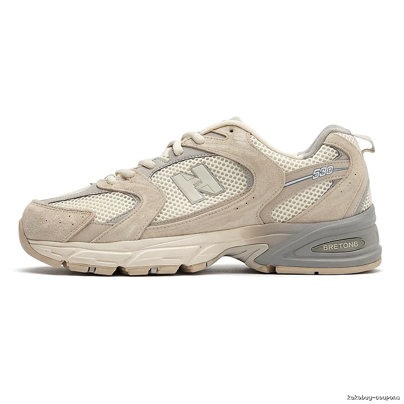 New Balance 530 retro-style grey sports shoes