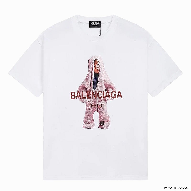 Parisian-style printed white T-shirt