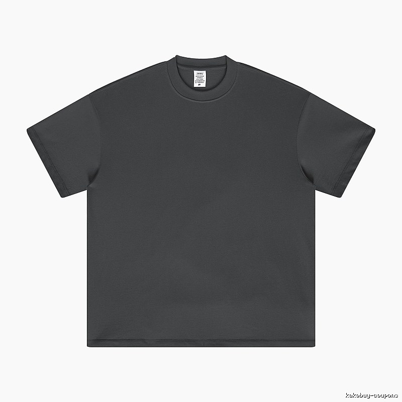 Statement Plain white T-shirt Minimal White Short for Easy Pairing
