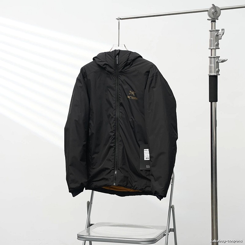 Streamlined Shell Technical Hooded Jacket - Arc'teryx Essential Edit