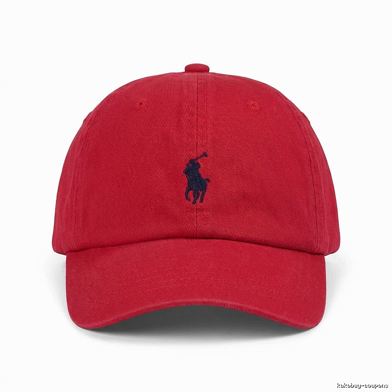 The classic and simple style red hat of Ralph Lauren